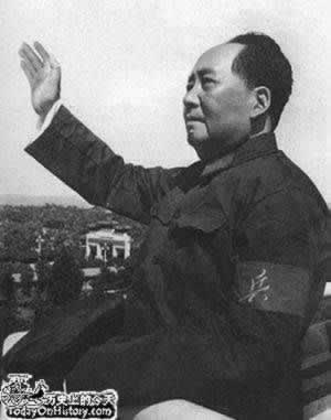 毛泽东逝世(todayonhistory.com)