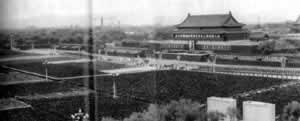 毛泽东逝世(todayonhistory.com)