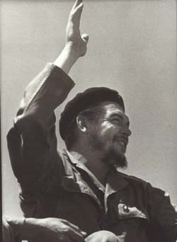 古巴革命领导人格瓦拉诞辰(todayonhistory.com)