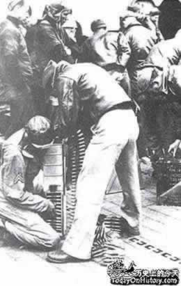 中途岛海战 日军惨败(todayonhistory.com)