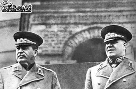 第二次世界大战的英雄朱可夫被撤职（TodayOnHistory.com）