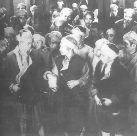 左翼电影运动开始(TodayOnHistory.com)