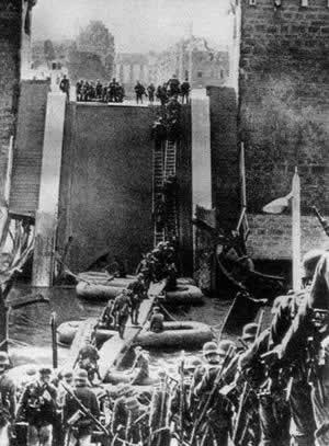 德军发动“闪电战”进入荷兰比利时(todayonhistory.com)