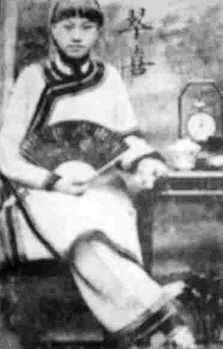 杨翠喜妓案加剧清廷内部倾轧(todayonhistory.com)